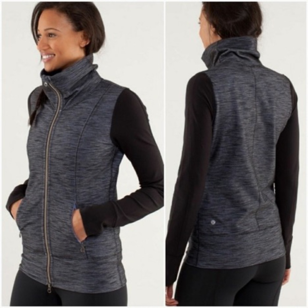 Lululemon Daily Yoga Jacket, Denim & Black, Size 6